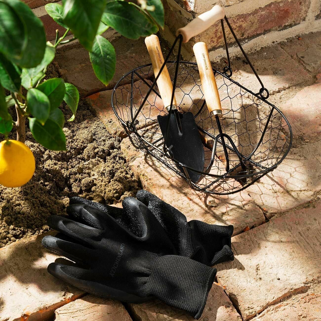 Рыхлитель садовый, 21 см, 3 зубца, металл/дерево, черный, Gardener - фотография № 4