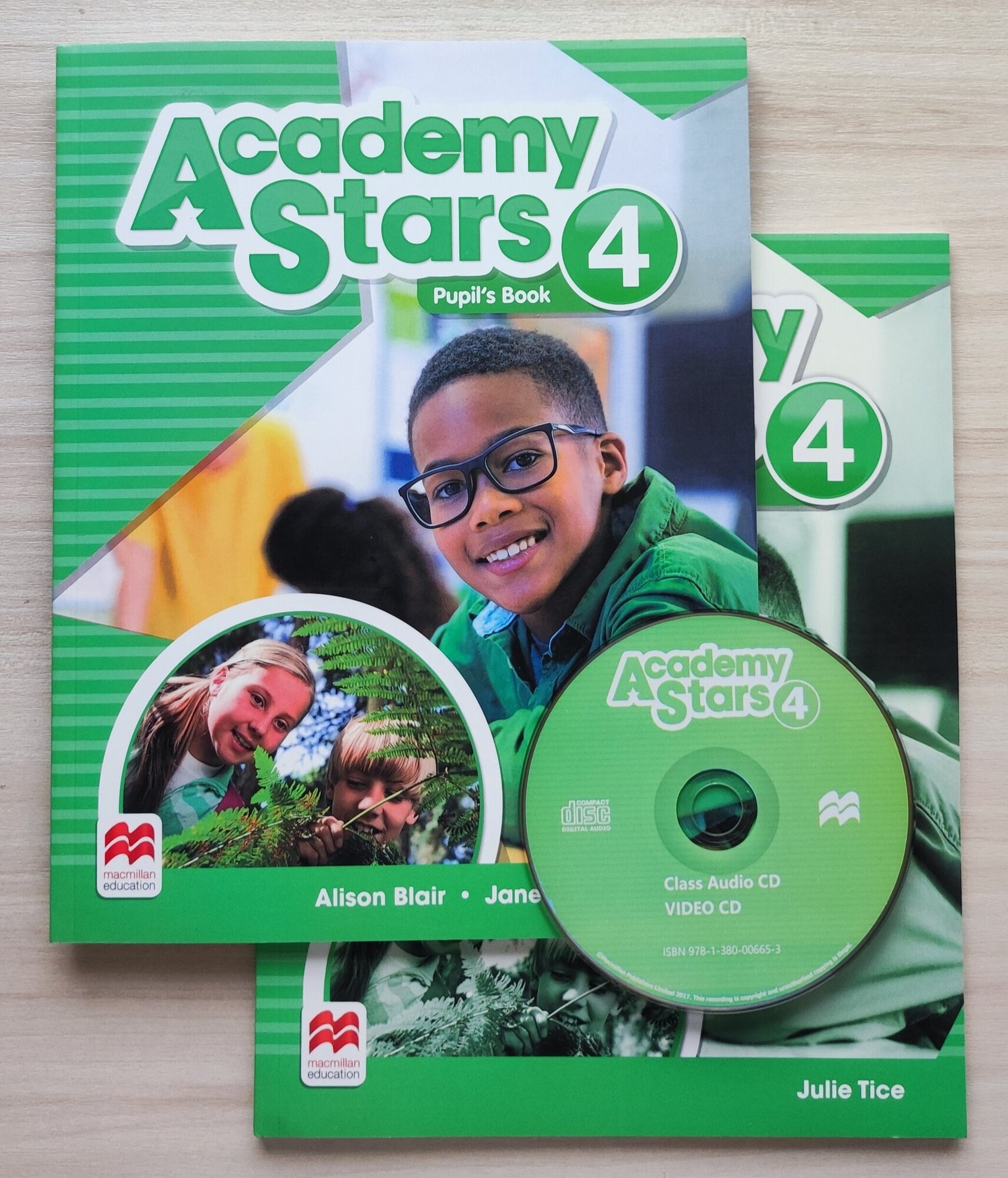 Academy Stars 4+CD комплект: учебник рабочая тетрадь диск