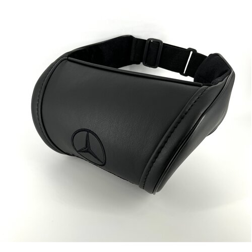 Черная автомобильная подушка под шею на подголовник с черной вышивкой для Mercedes. Отличный подарок автомобилисту!