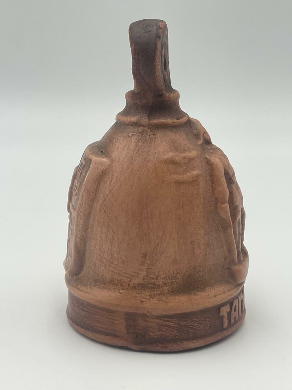 Сувенирный гипсовый колокольчик с Петром Первым ручной работы от бренда Present61 — фото 1