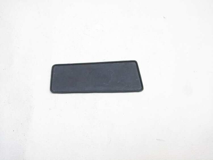 Коврик облицовки дверей внутренняя 96951320 96951324 Chevrolet Cruze
