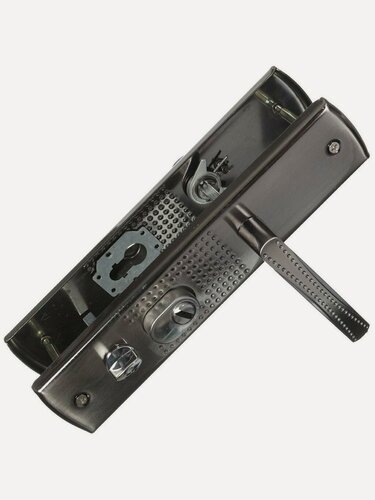 Изображение товара Ручка дверная на планке Стандарт РН-СТ222 Y с замком, сталь, цвет никель, 2 шт. Надежная фурнитура для межкомнатных дверей.