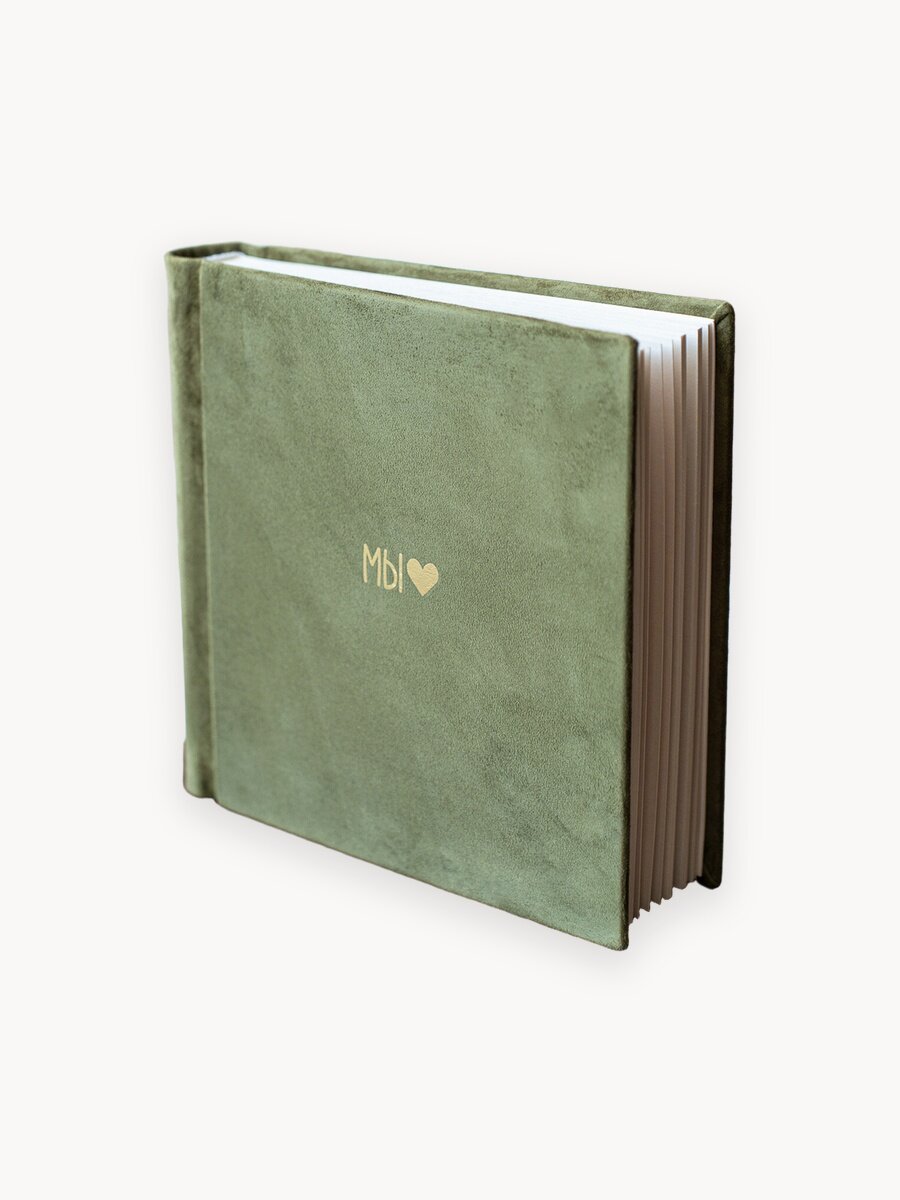 Фотоальбом MyAlbums "Мы" с сердцем, 24x24, оливковый, ручная работа, 60 стр