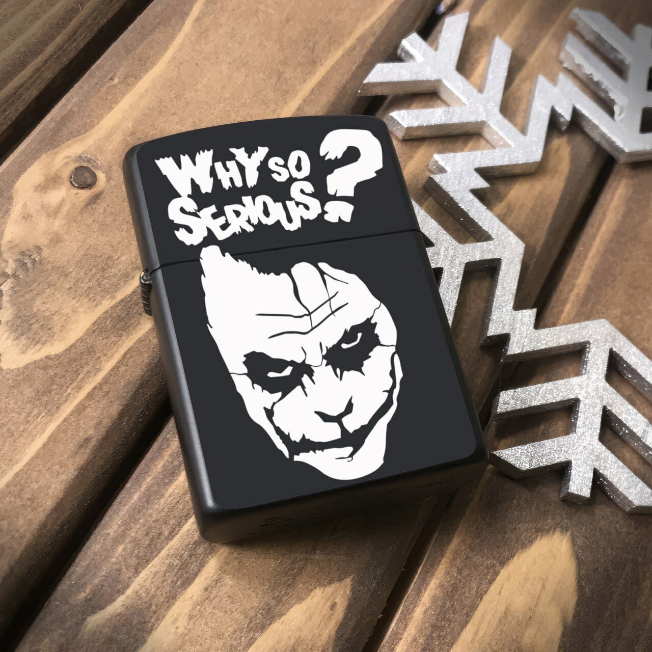 Зажигалка бензиновая, металлическая с гравировкой. Подарочная зажигалка