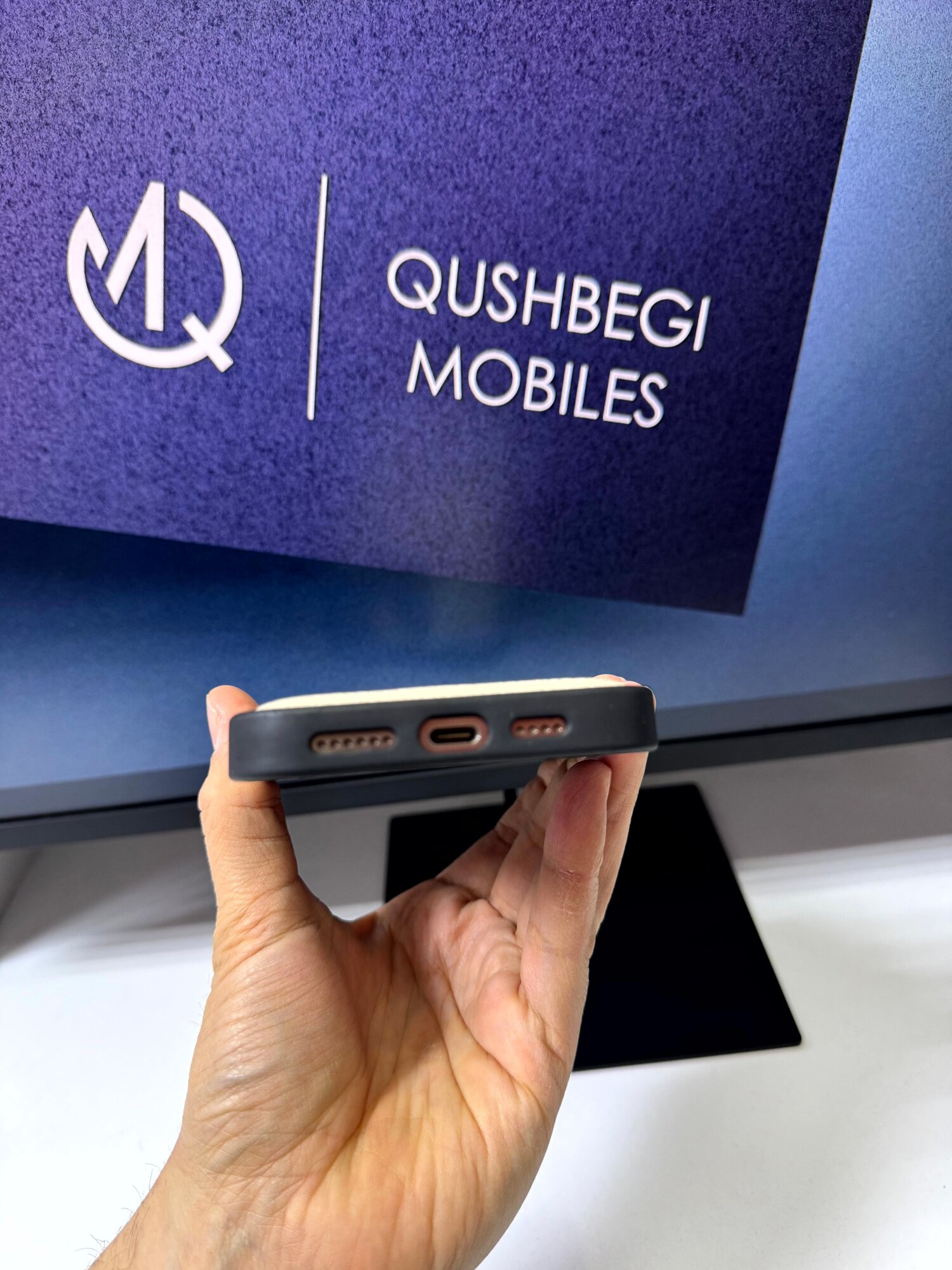 Чехол для iPhone 16 Pro Max, Качественный, стильный. Быстрая Доставка! — фото 1