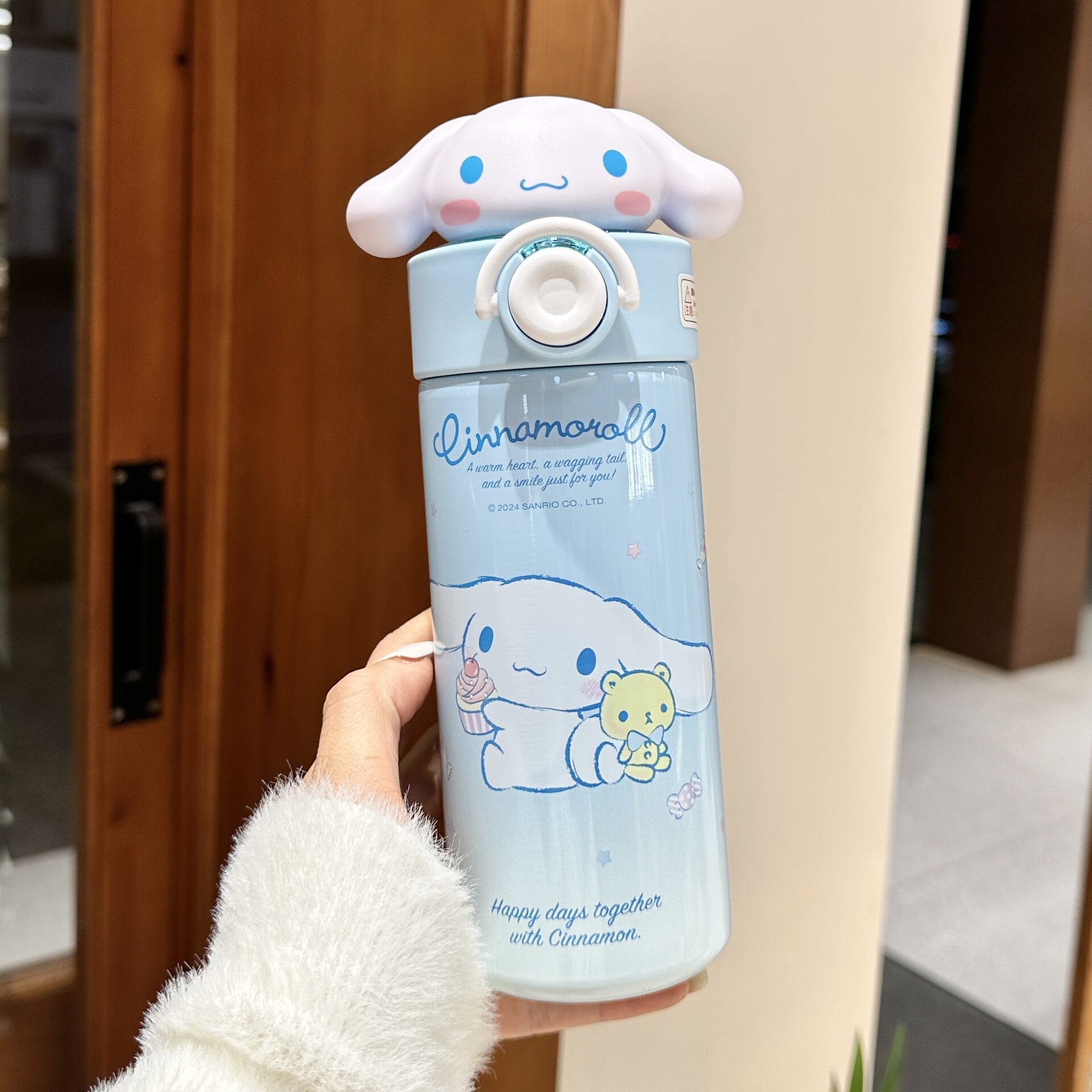Термос Sanrio для школьного сезона с высокой эстетической привлекательностью, оснащённый соломинкой для прямого питья, двойного назначения, термос-бутылка для воды для студентов.