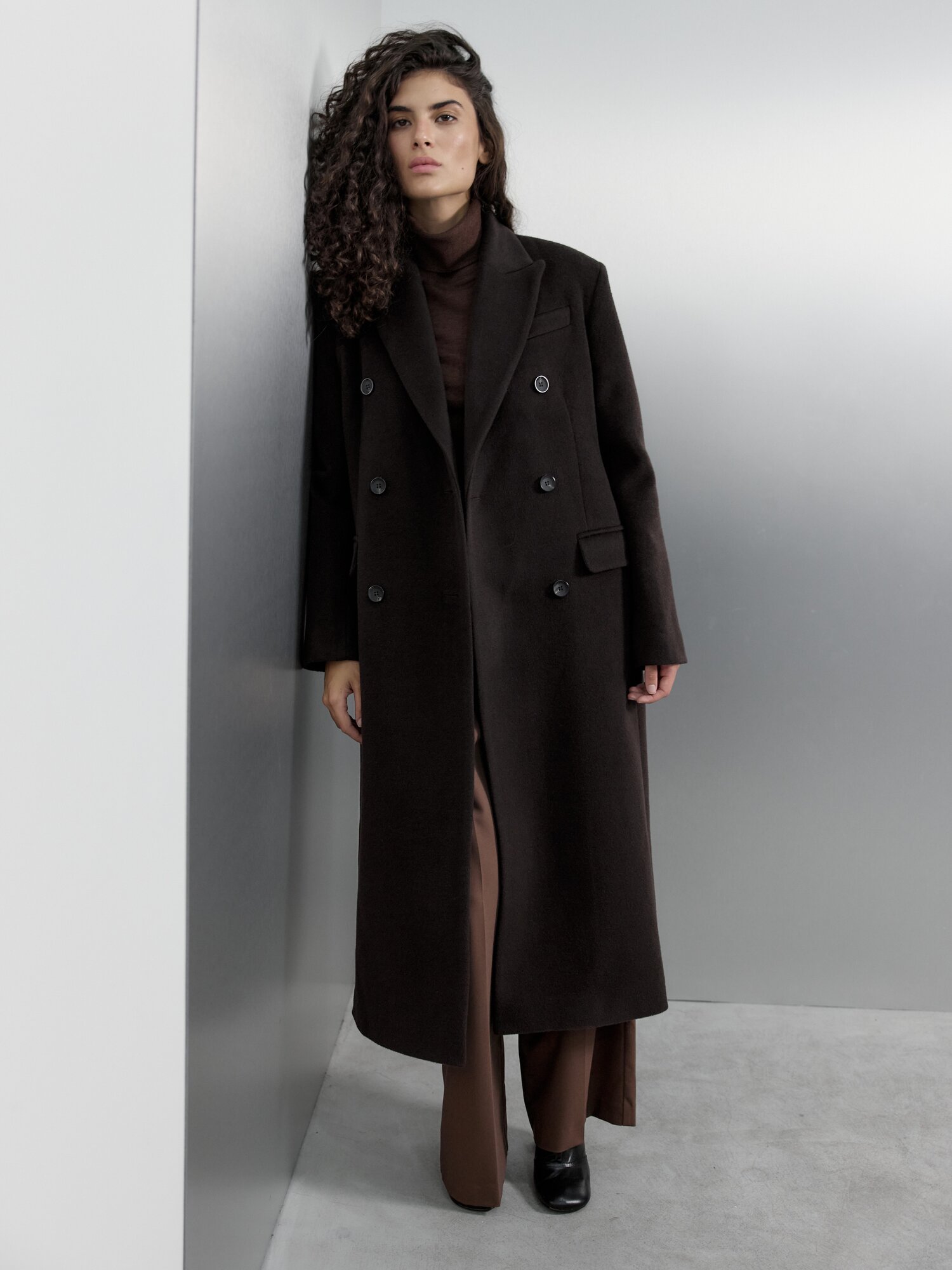 Пальто TO BE ONE, размер 42, Шоколадный