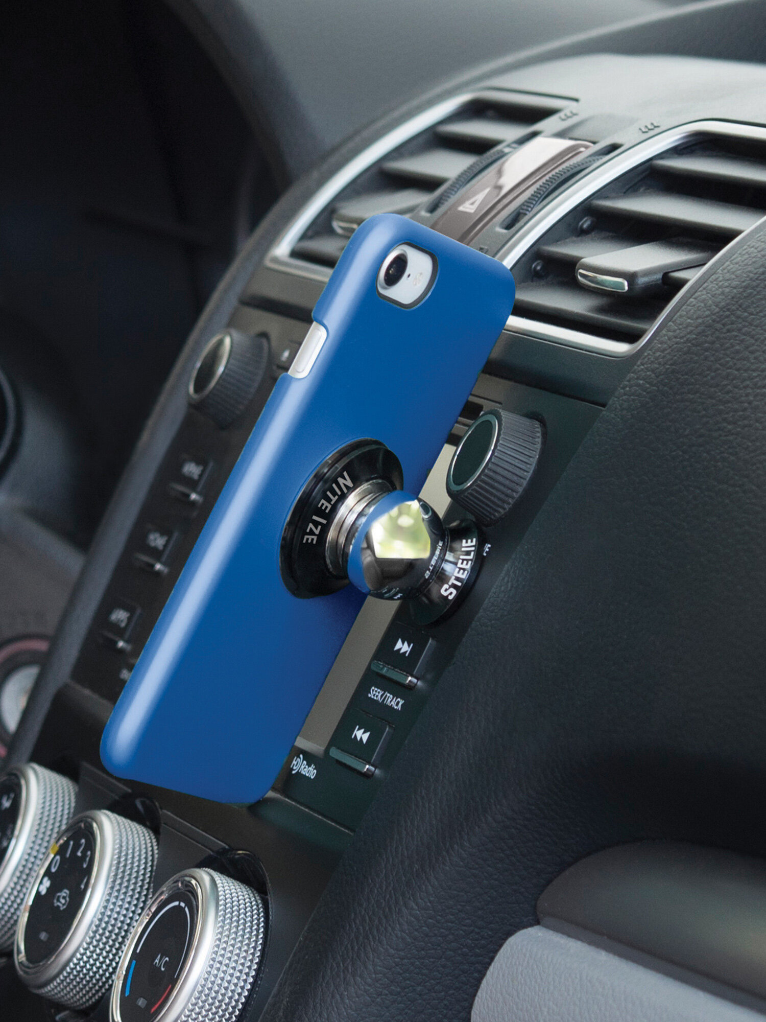 Магнитный держатель для смартфона Nite Ize Steelie Orbiter Dash Kit — фото 1