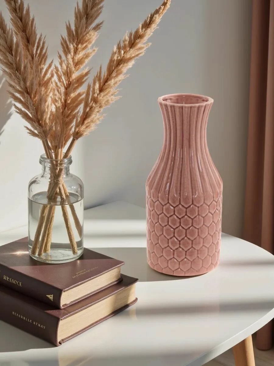 Ваза керамическая настольная, размер 11*11*25см, цвет розовый, поверхность фактурная