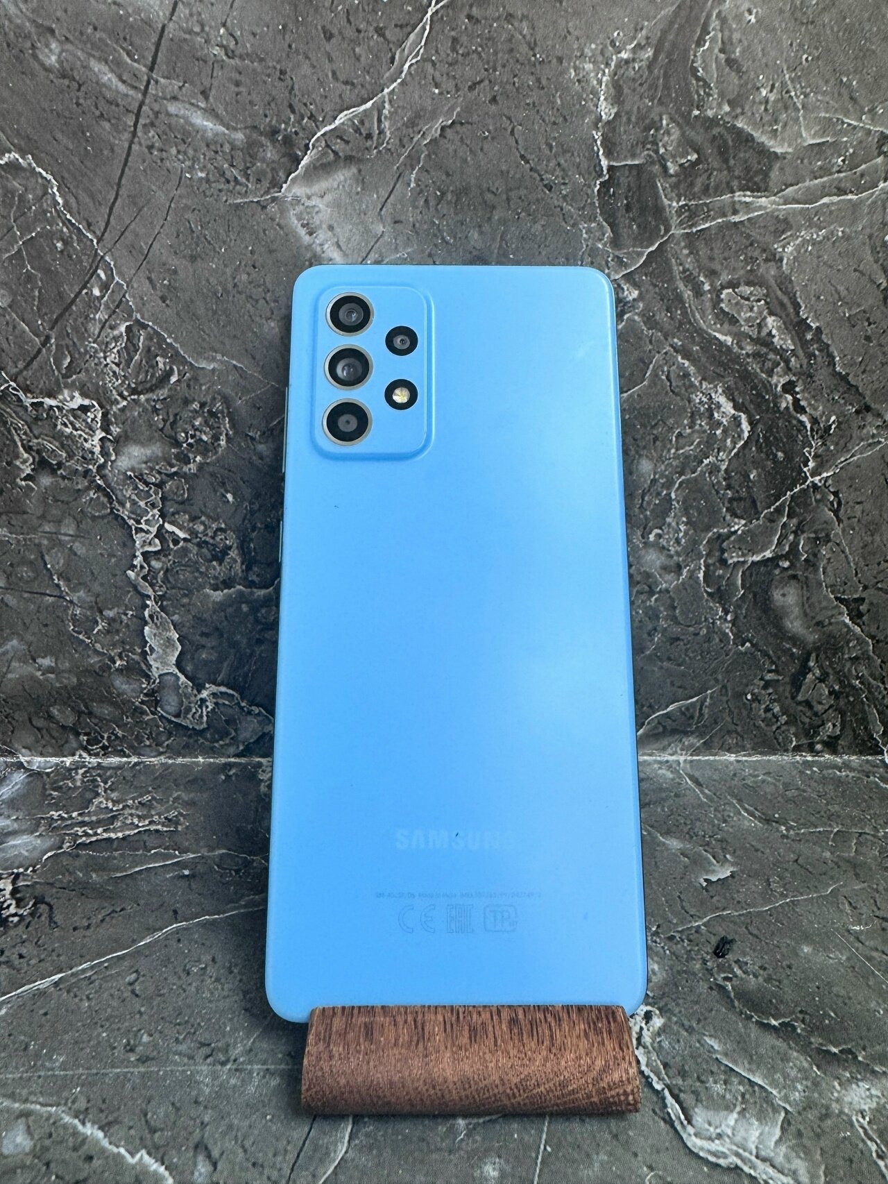 Уценка Samsung galaxy A52 4/128Gb blue б/у