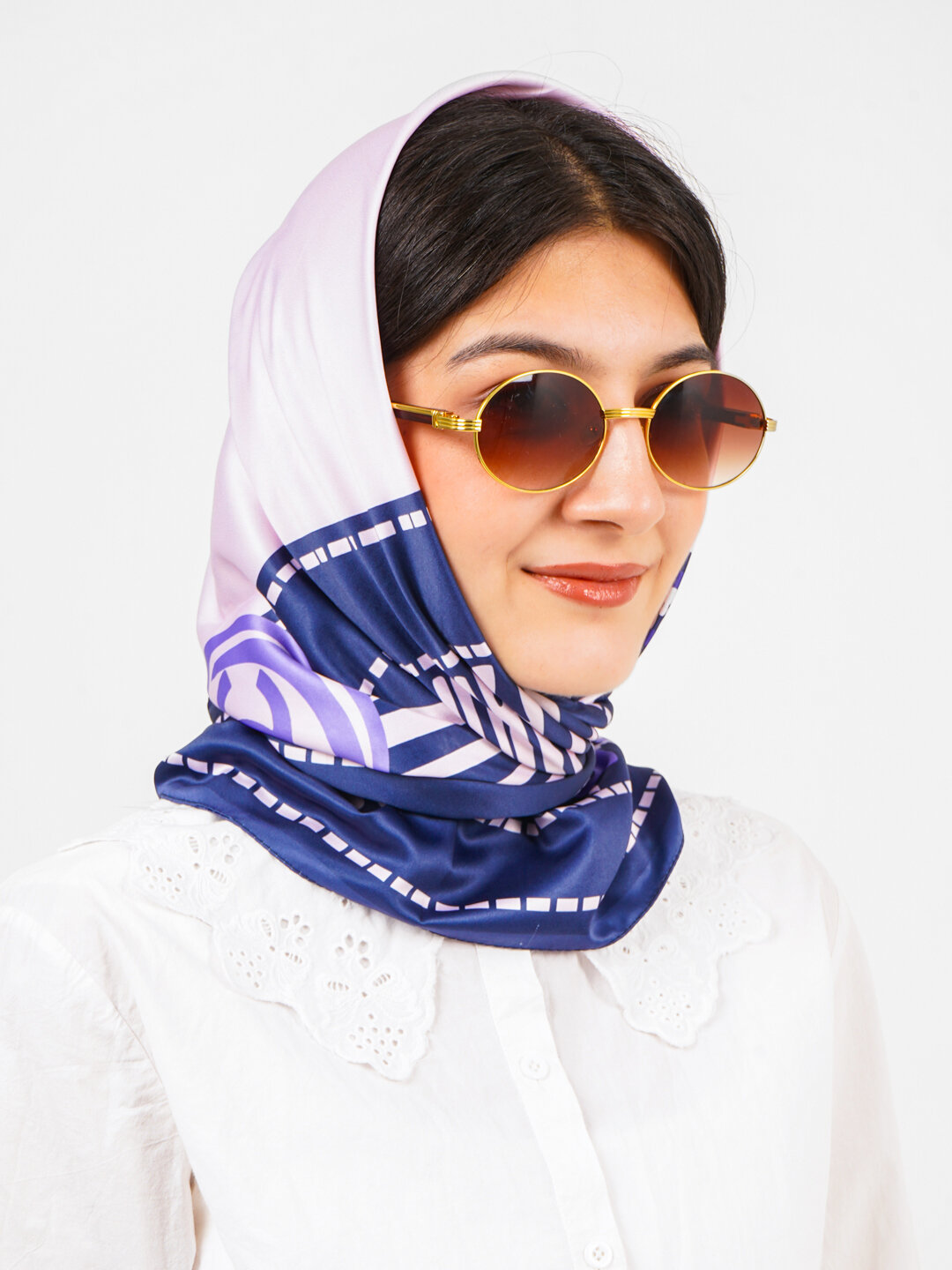 Платок  90*90 для девочек и женщин,90х90 см — фото 1