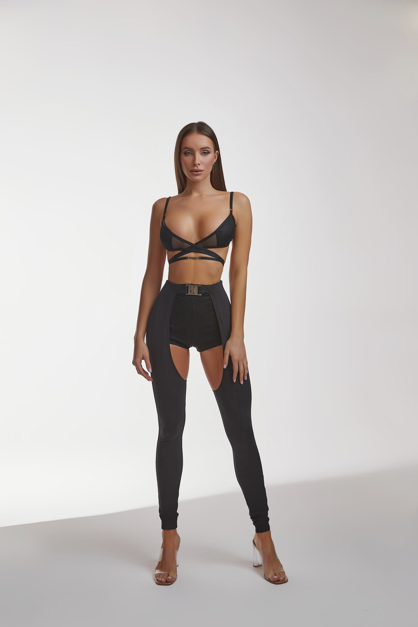 Легинсы спортивные СВЯТАЯ, размер XS, черный