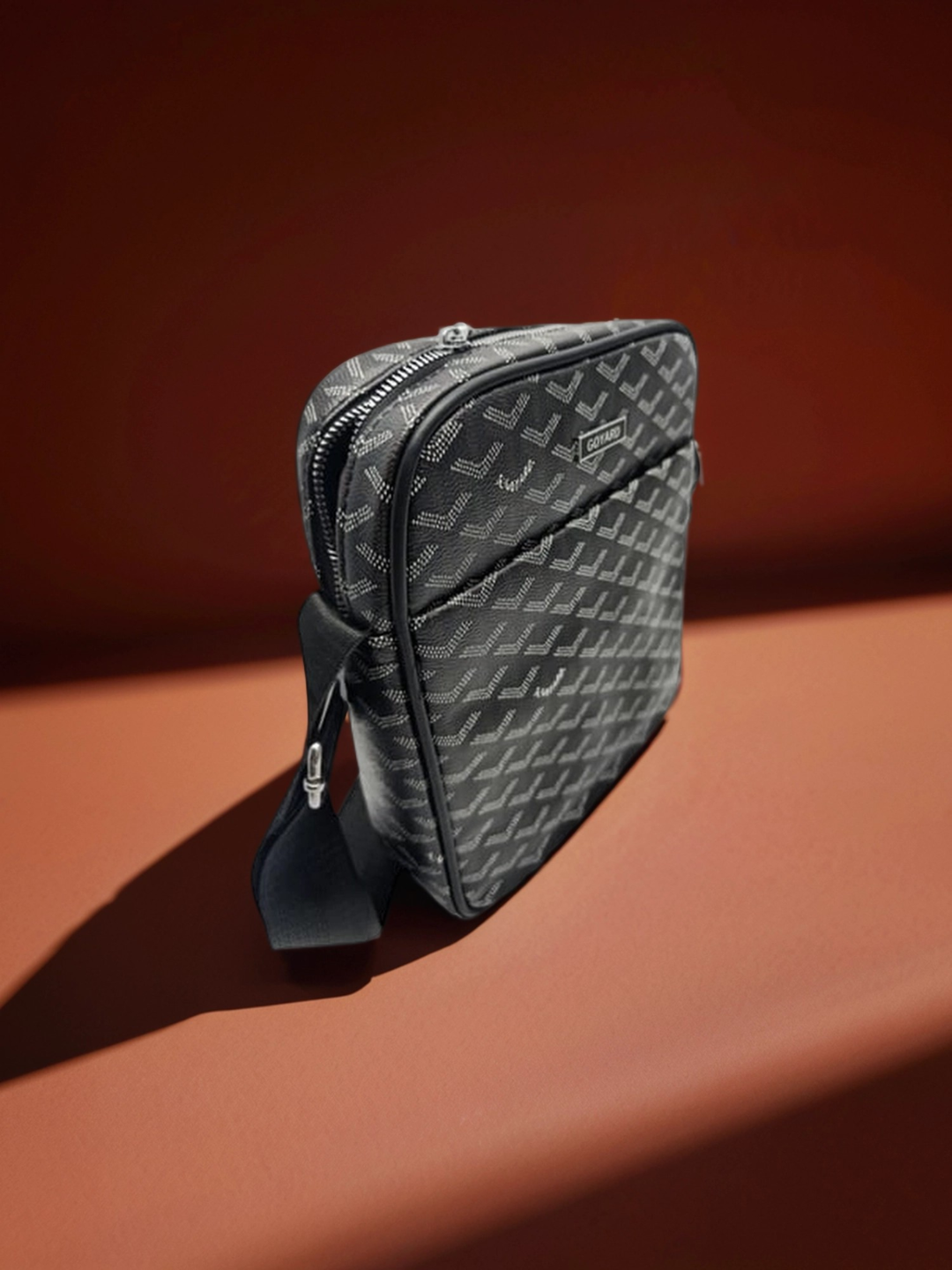 Сумка-рюкзак Goyard, фактура матовая, черный