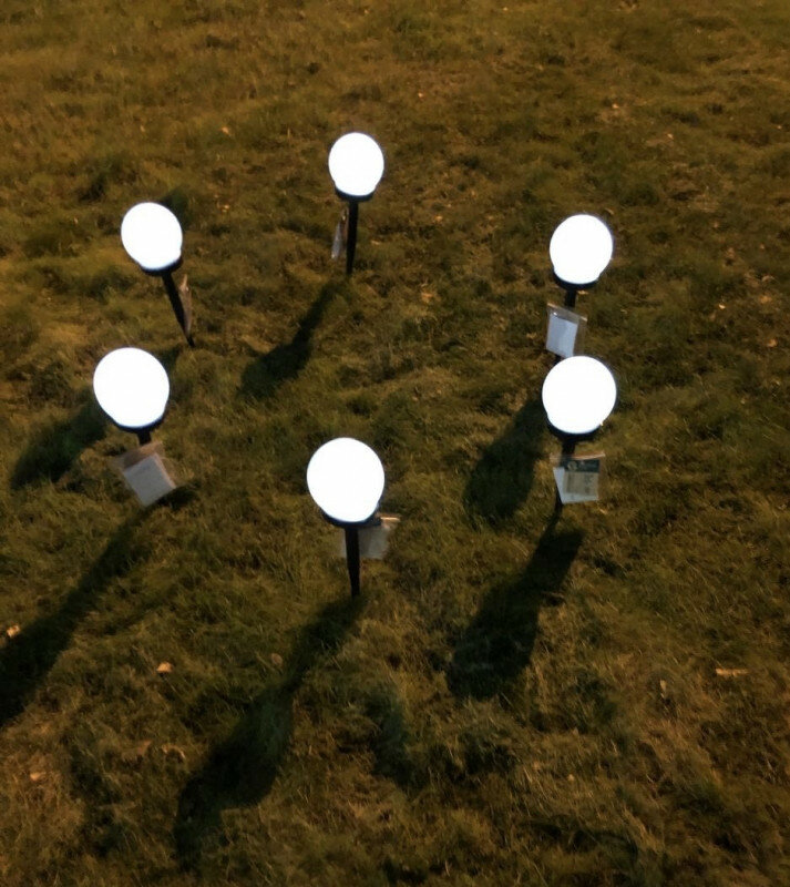 Светильники на солнечной батарее Шары, 6 штук, высота 34 см, цвет белый