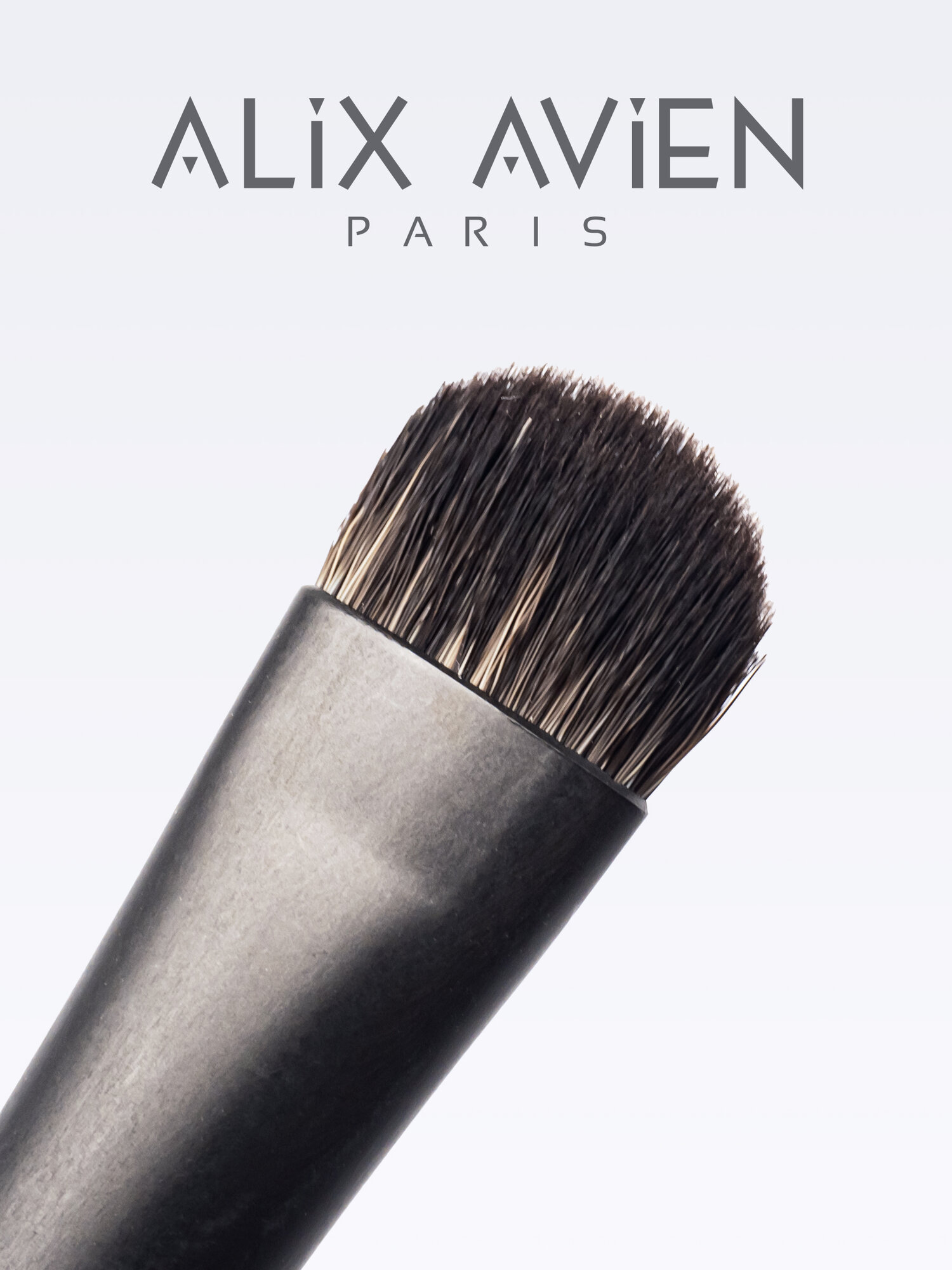 Кисть для теней Alix Avien Eyeshadow Brush, для век, растушевка, серая, 10 г — фото 1