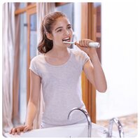 Электрическая зубная щетка Oral-B Smart 4 4000N Teens