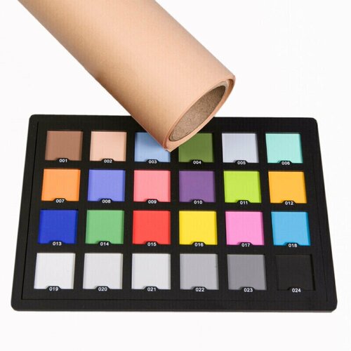 коричневый