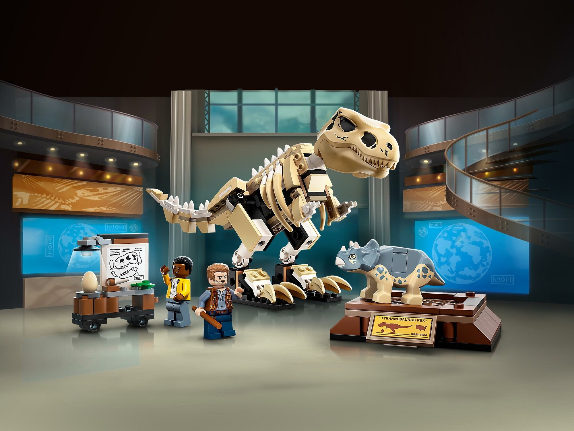 Конструктор LEGO Jurassic World Скелет тираннозавра на выставке - фото №20