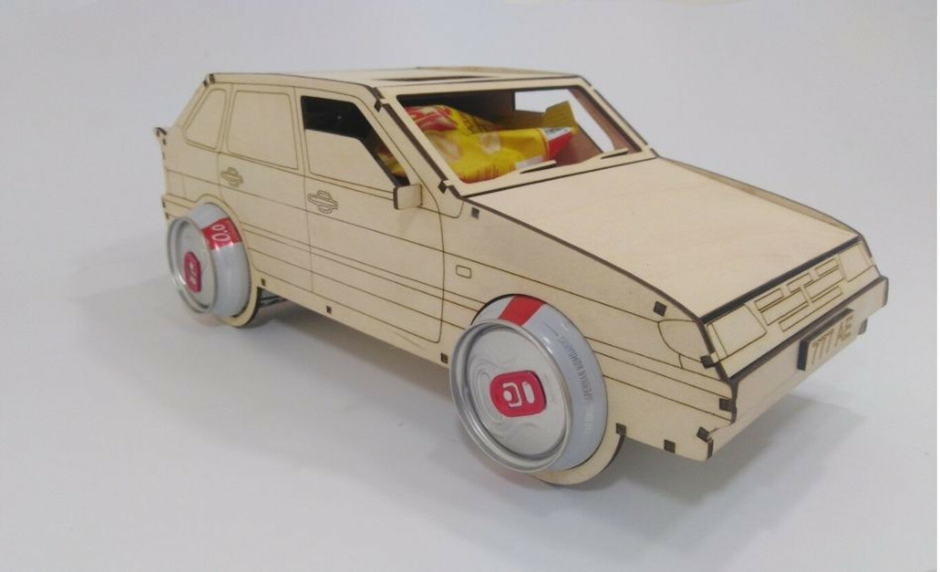 Деревянная подарочная коробка в форме автомобиля BMW, для пива, цвет бежевый