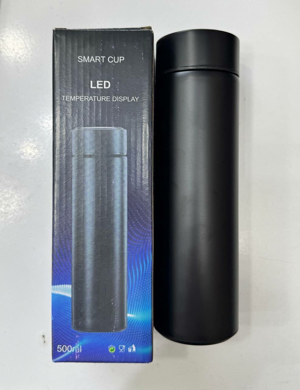 Термос с датчиком температуры, сохраняет тепло, компактный и легкий 4.5 (52) — фото 1