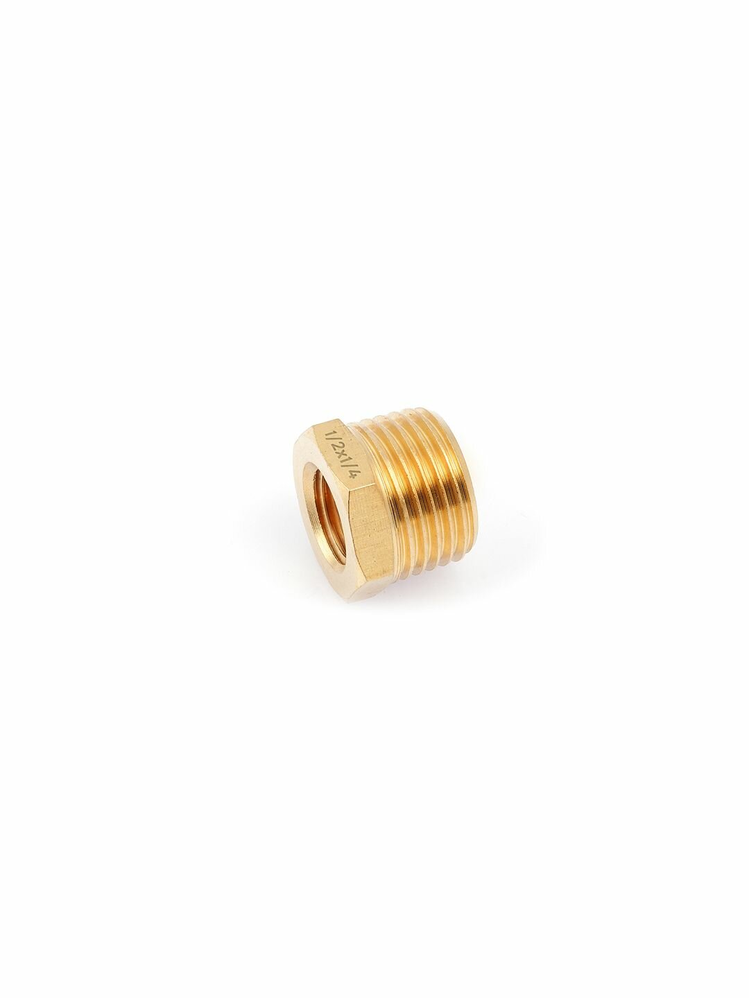 Переходник резьбовой латунный папа 1/2(M) ? мама 1/4(F)