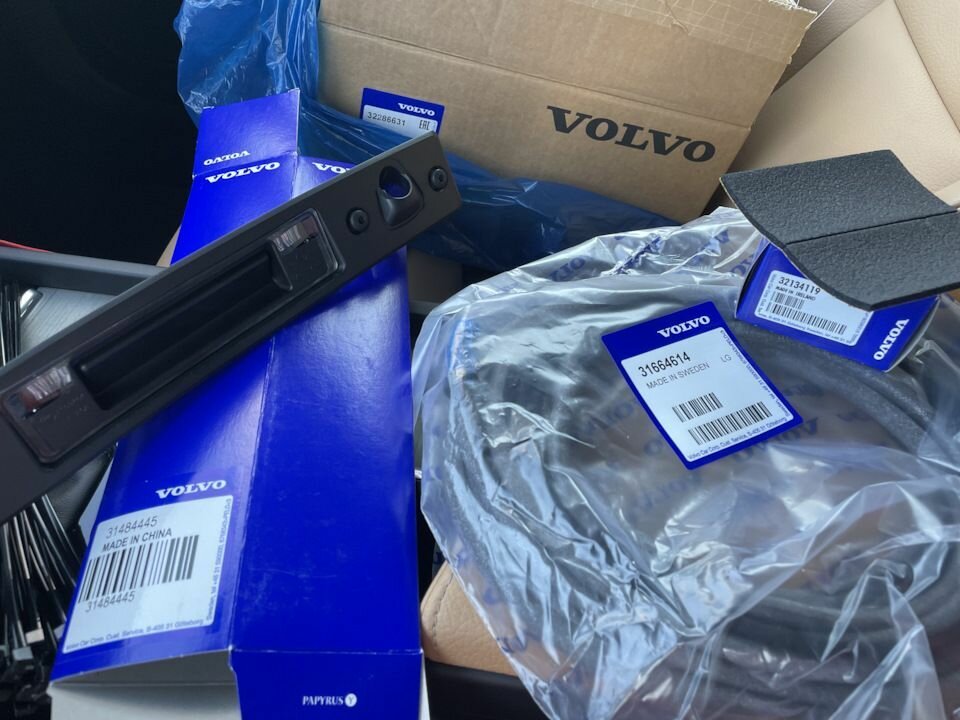 32286631 Комплект камеры заднего вида VOLVO