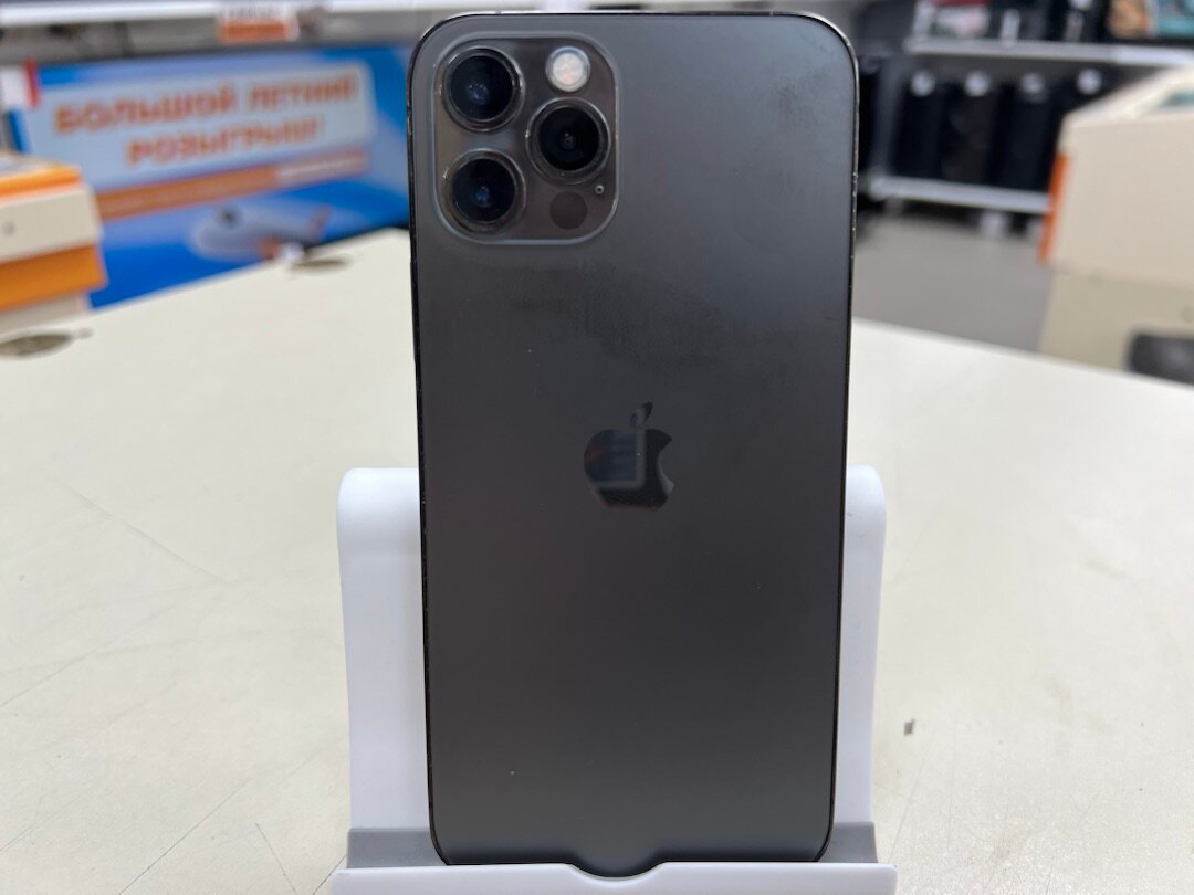 Смартфон Apple iPhone 12 Pro 256 ГБ RU, nano SIM+eSIM, серебристый