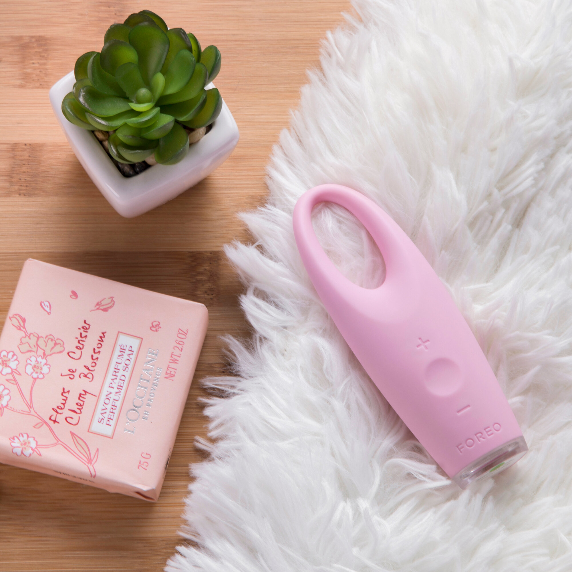 FOREO IRIS 2 массажер для области вокруг глаз, Mint - фото №10