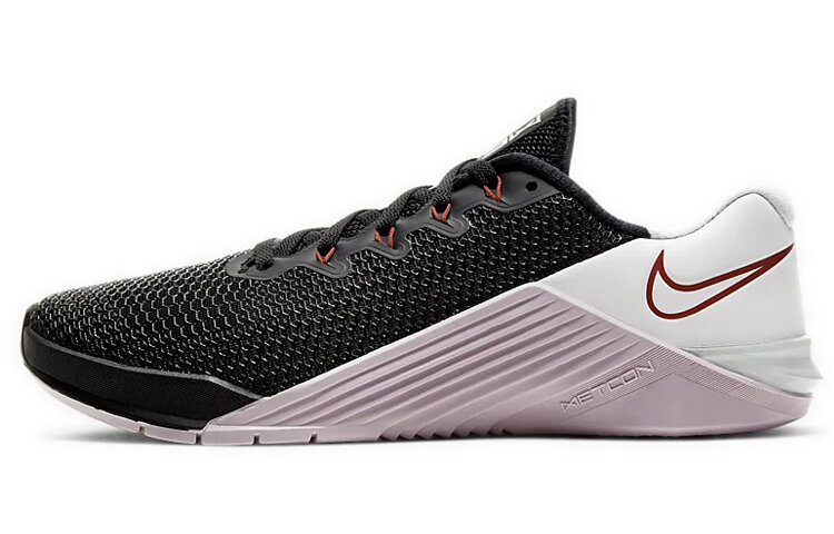 Кроссовки Metcon 5