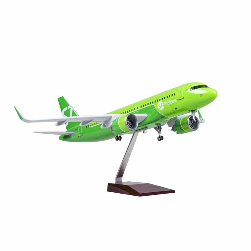 Модель самолета Airbus A320 Neo, авиакомпания S7 Airlines Россия, 1:160 (с подсветкой салона)
