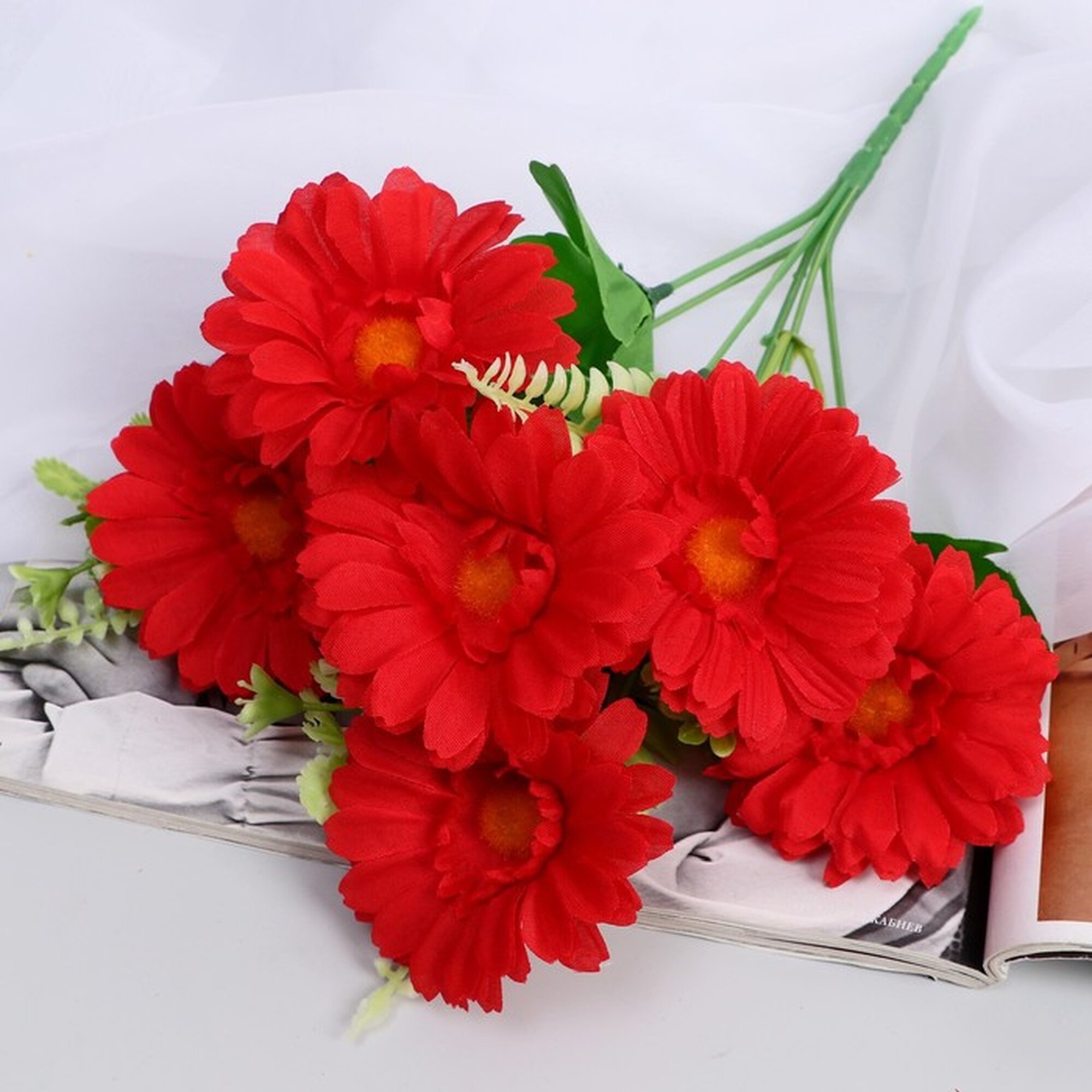 Букет Сима-ленд «Ромашка пышная» пластиковый текстиль 7 x 28 см микс