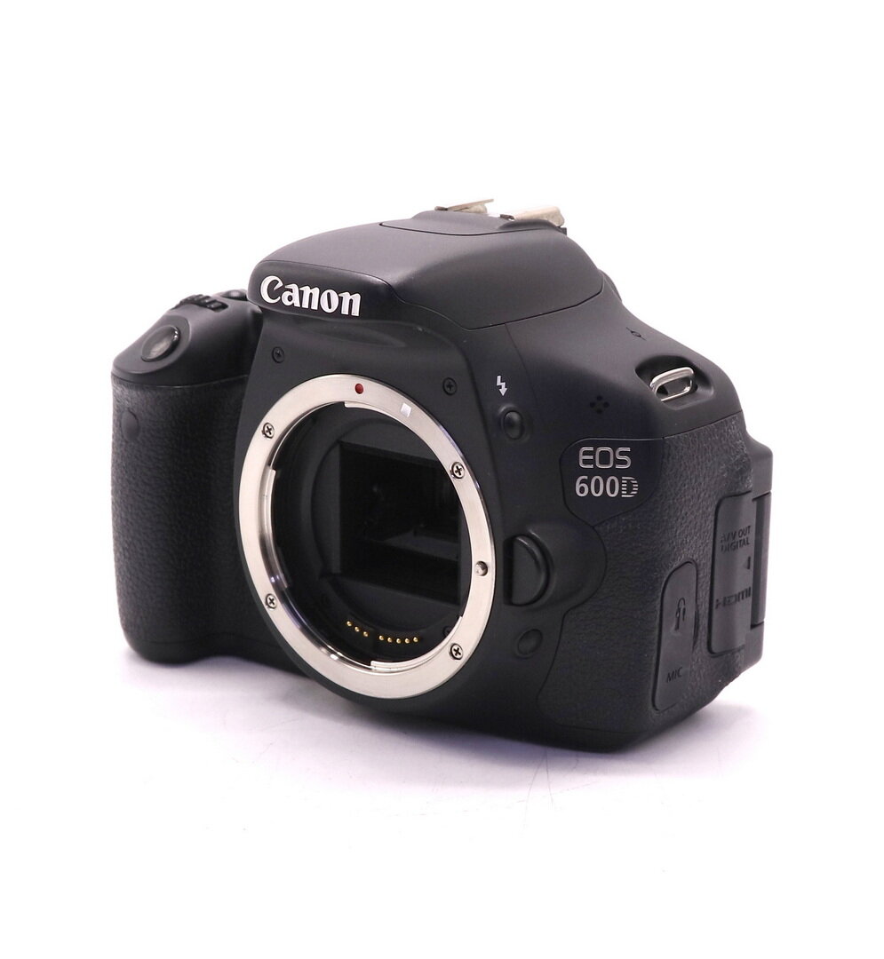 Canon EOS 600D body (пробег 14245 кадров)