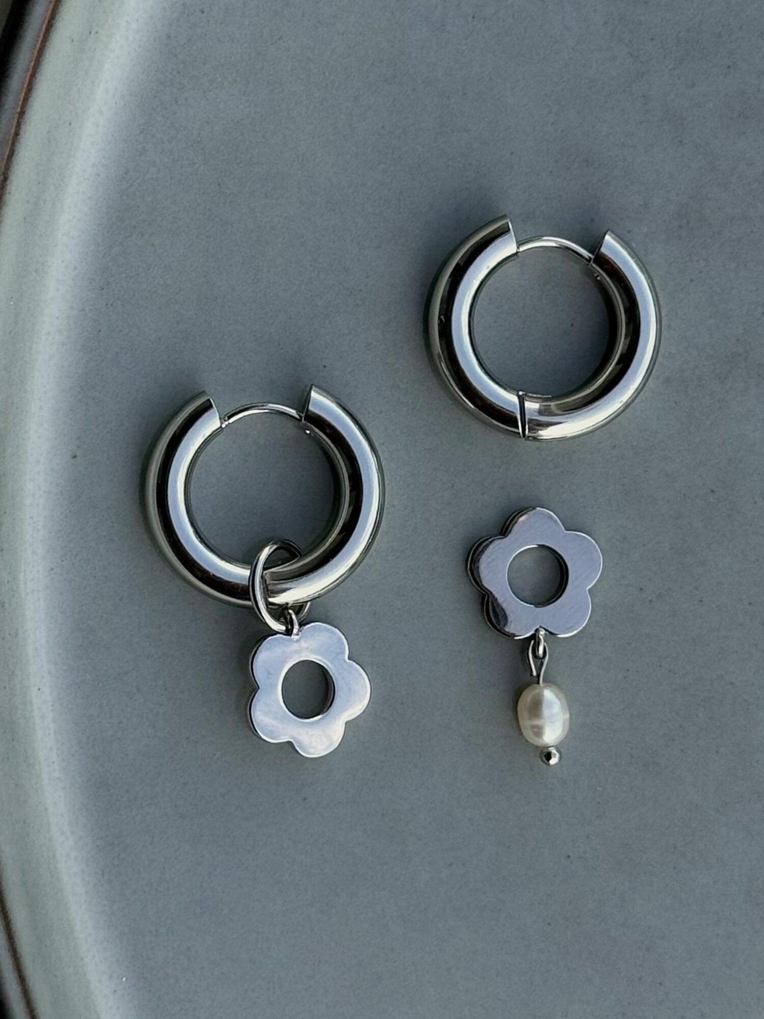 Серьги конго, размер 18 мм, белый, серебряный — фото 1