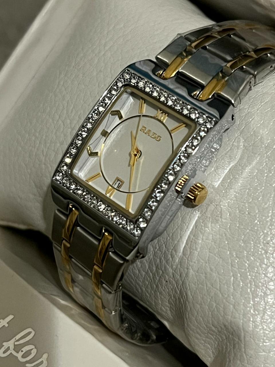 Наручные часы RADO, золотистый