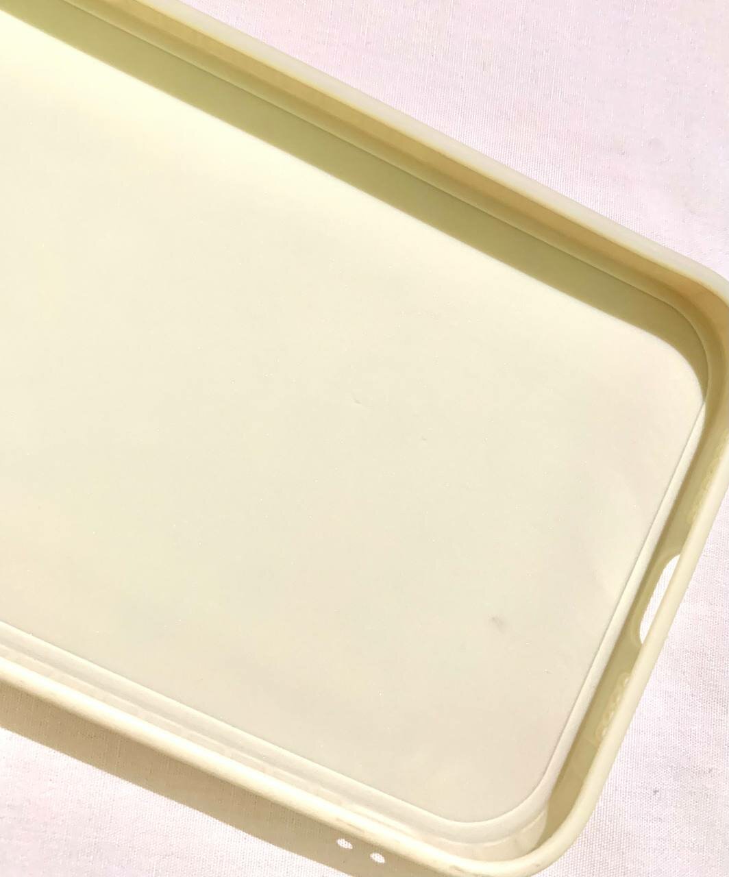 Чехол "Котята" молочного цвета для модели телефона Iphone 16 Pro Max — фото 1