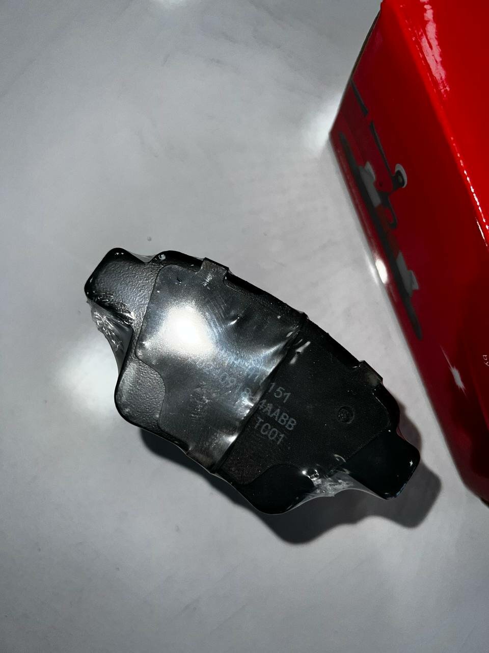 Тормозные колодки CHE MA CHI, для Forthing T5 и Jingyi X6, задние, дисковые, 4 шт, чёрные — фото 1