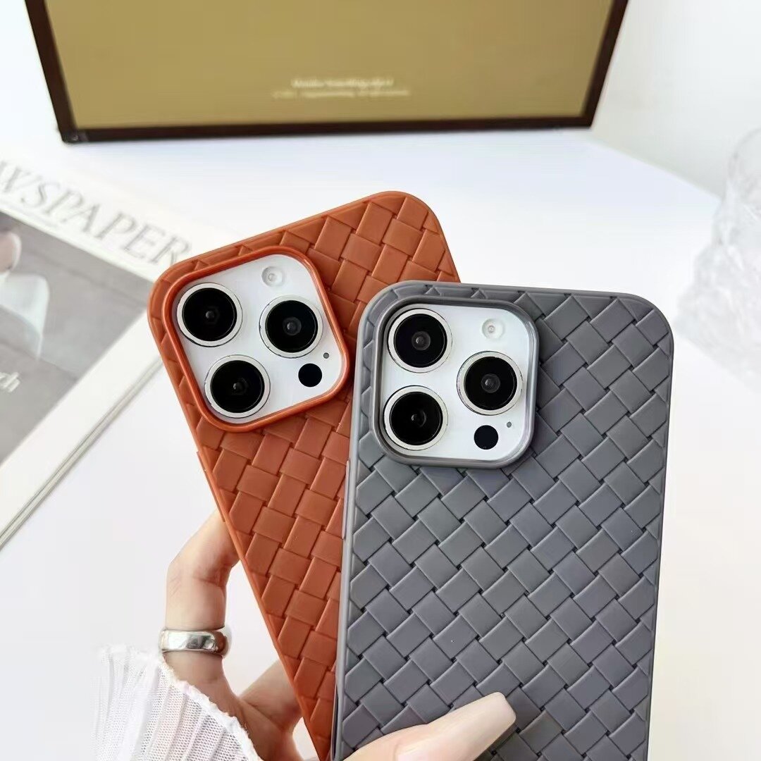 Чехол для iPhone 14 Pro, силиконовый, ударопрочный, не оставляет следов от рук , Цвет - Серый