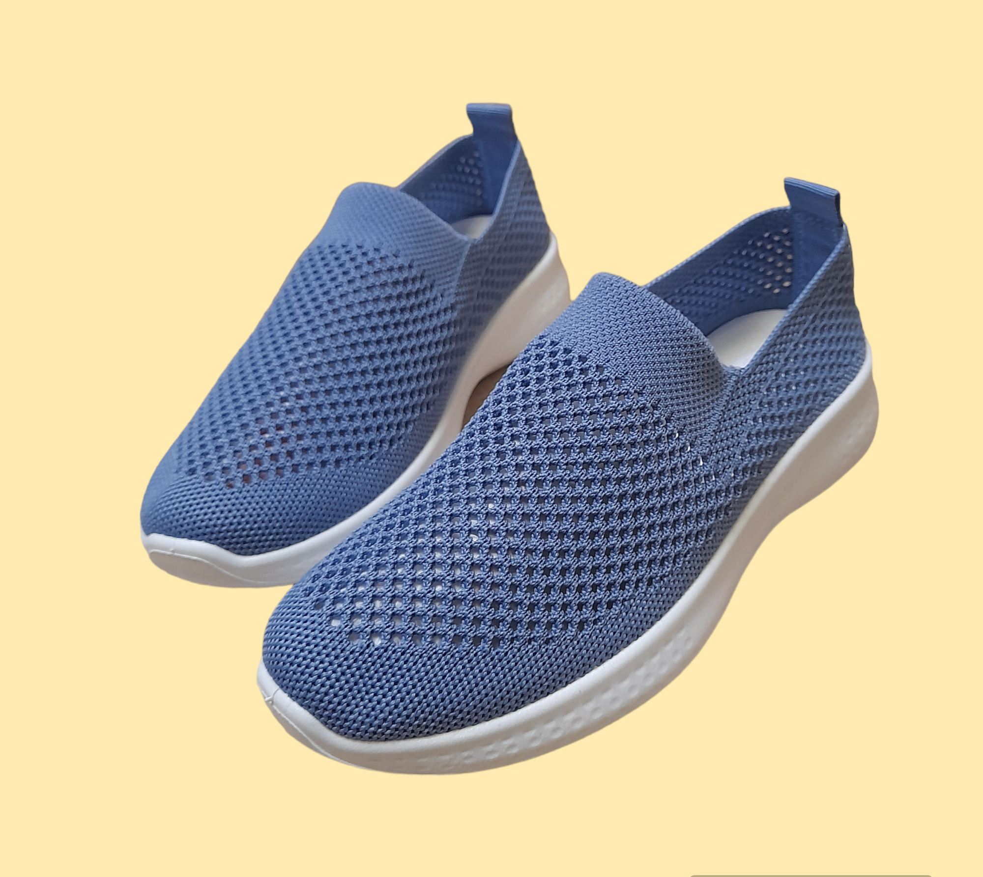 Слипоны женские облегченные кроссовки дышащие цвет голубой размер 39