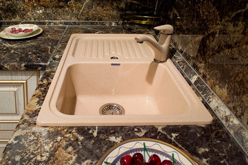Врезная кухонная мойка 50 см, GranFest Standart GF-S780L, розовый - фотография № 3