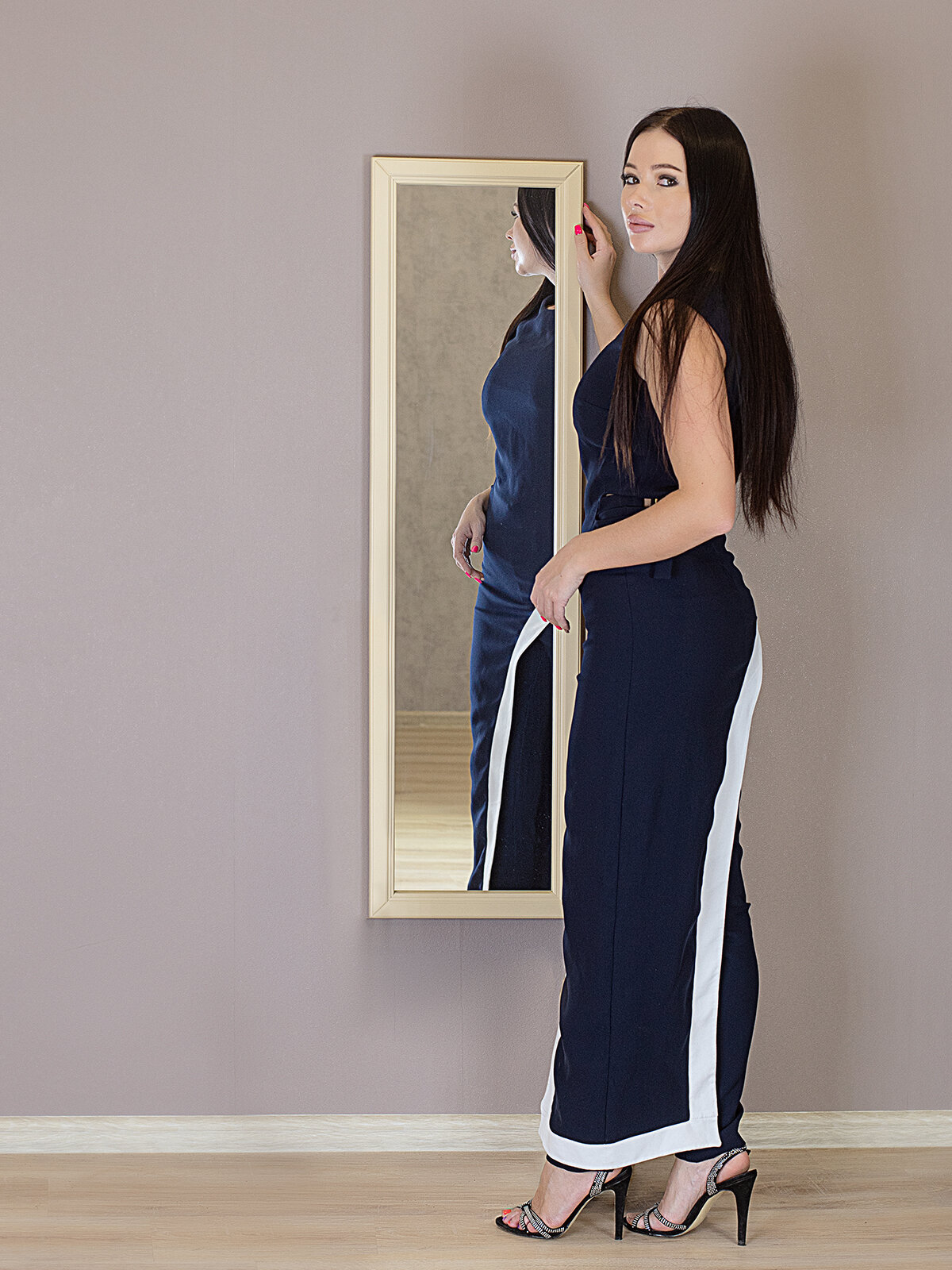 Зеркало настенное IFERS Селена подвесное, с рамой из дерева, прямоугольное, цвет слоновая кость — фото 1