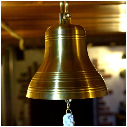 Античная рында d 15 см. Крепление - подвес за кольцо