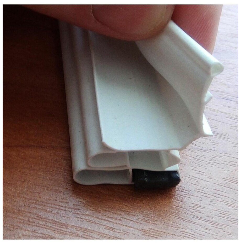 фото Уплотнитель для двери холодильника Stinol / Стинол RF 345A размер 65.4*57.1 / C00854010 / 854010. Резинка на дверь холодильника морозильной камеры