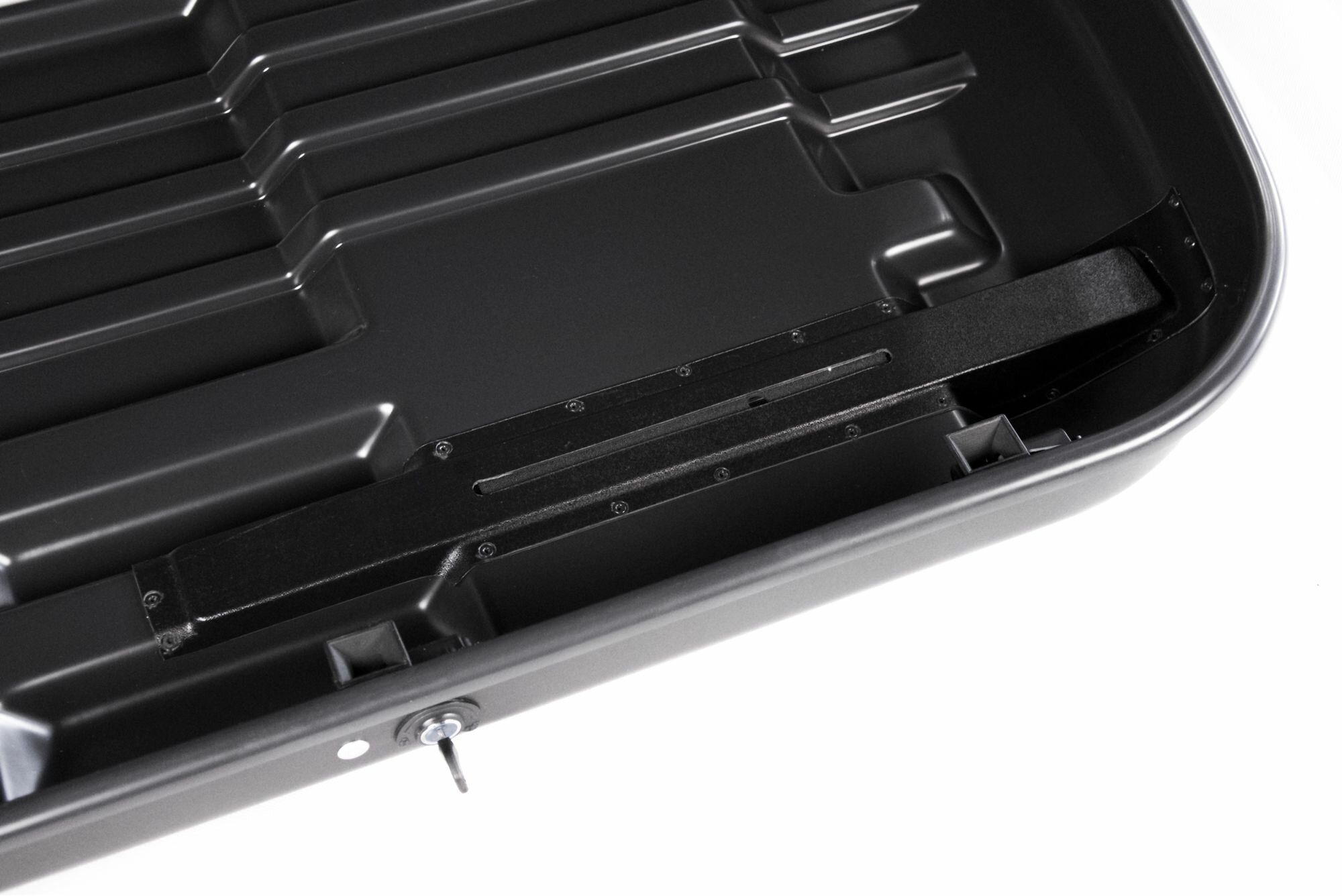 Бокс на крышу MaxBox Pro 430л, черный матовый, 136х96х42, усилители дна, двусторонний, а: MBP-430-B-1 — фото 12