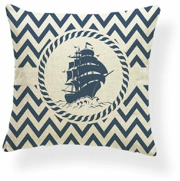фото Подушка декоративная / Парусник/ 40х40 / подарок / подушка диванная / подушка для интерьера