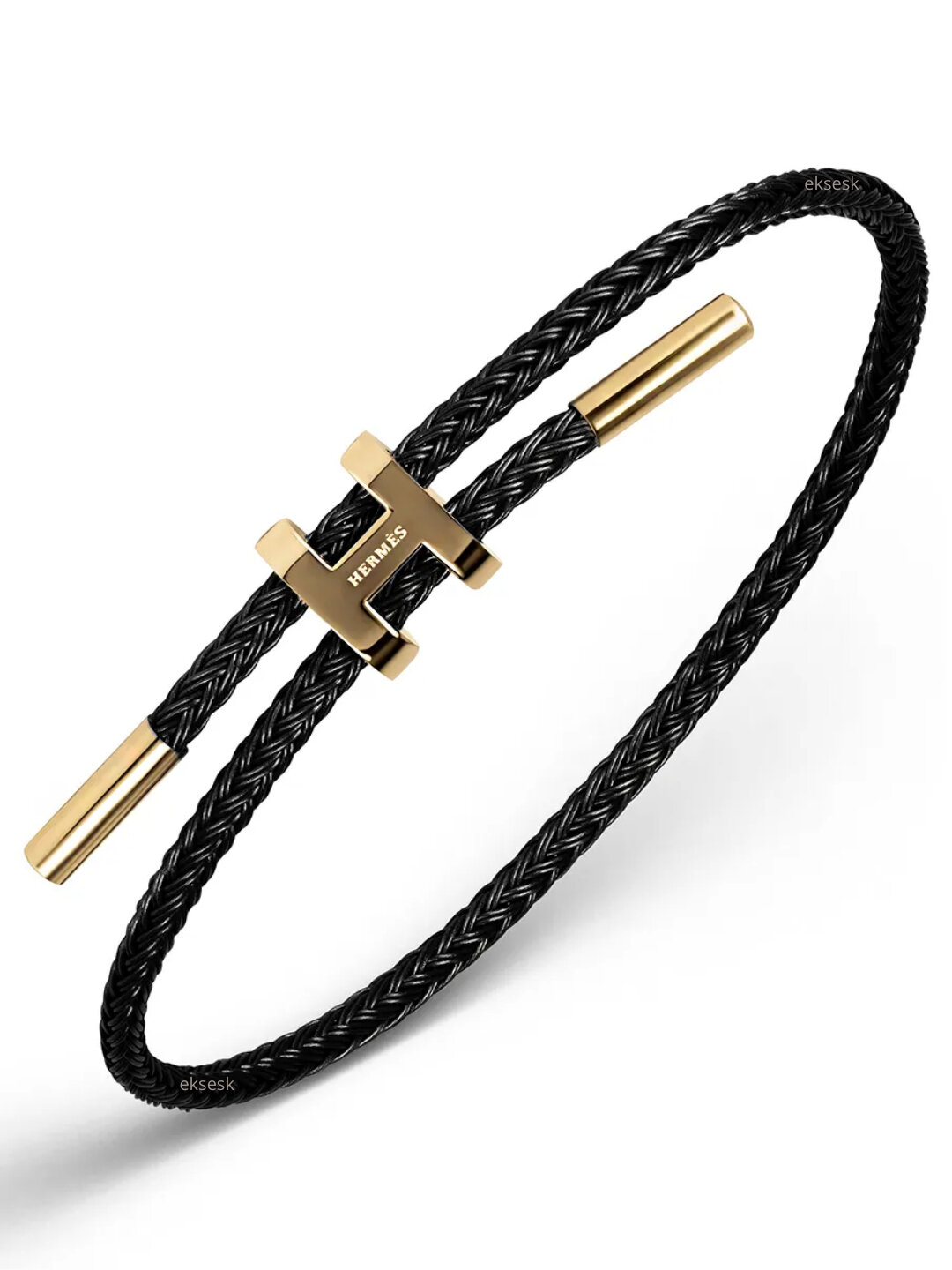 Плетеный браслет