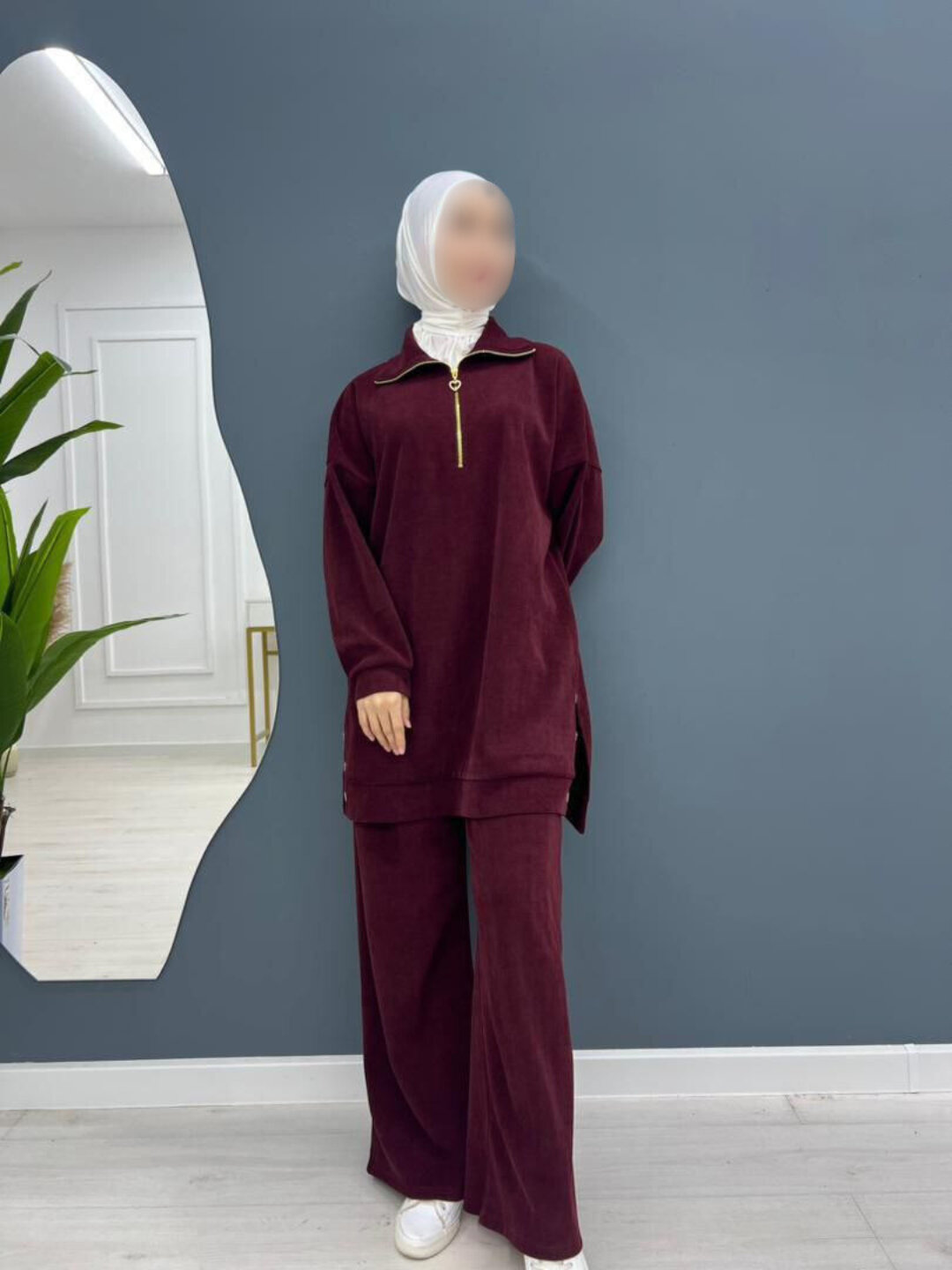 Костюм спортивный