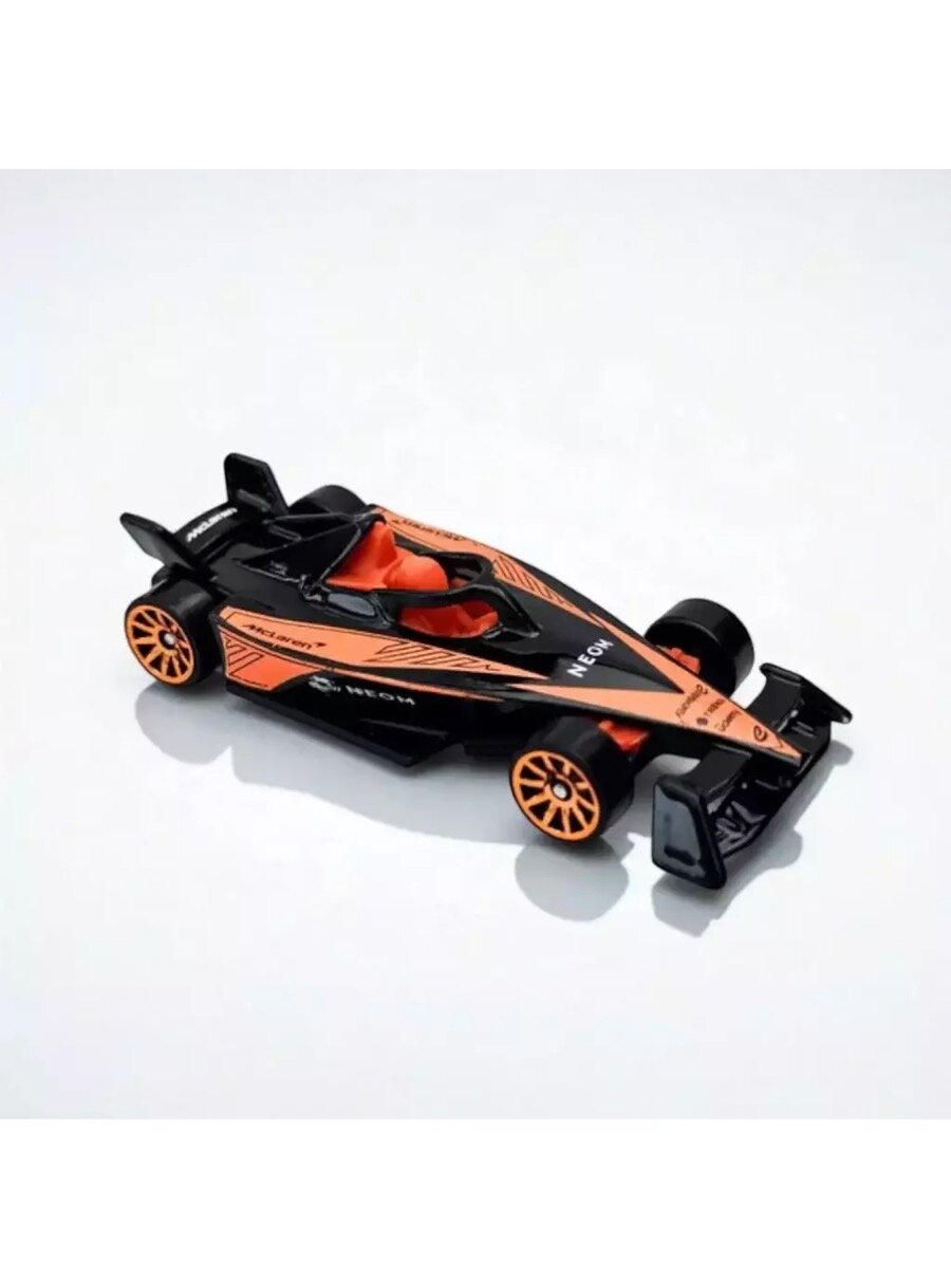 Коллекционная модель Hot Wheels F1 The Movie APXGP – купить в