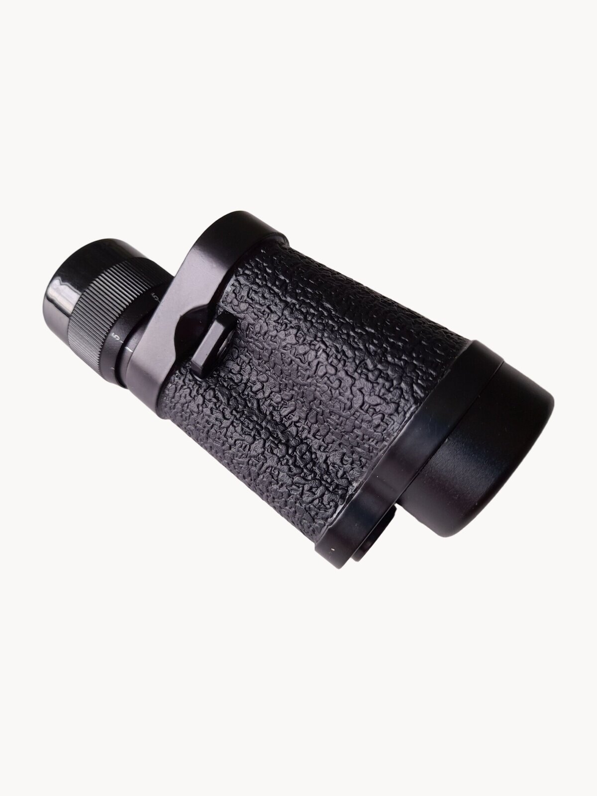 Мощный призменный монокуляр с рубиновым покрытием 62-8 WYJ 325