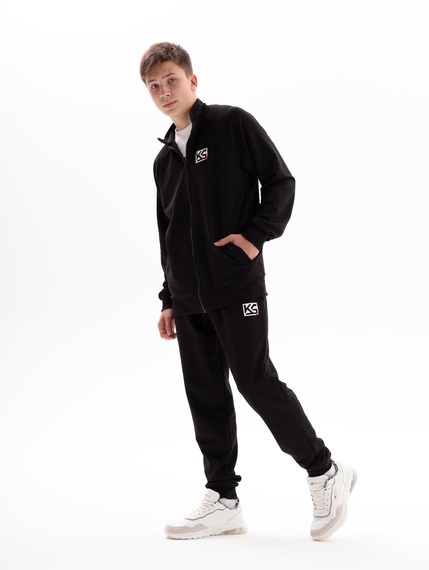 Костюм спортивный KRUTTO размер 176 черные