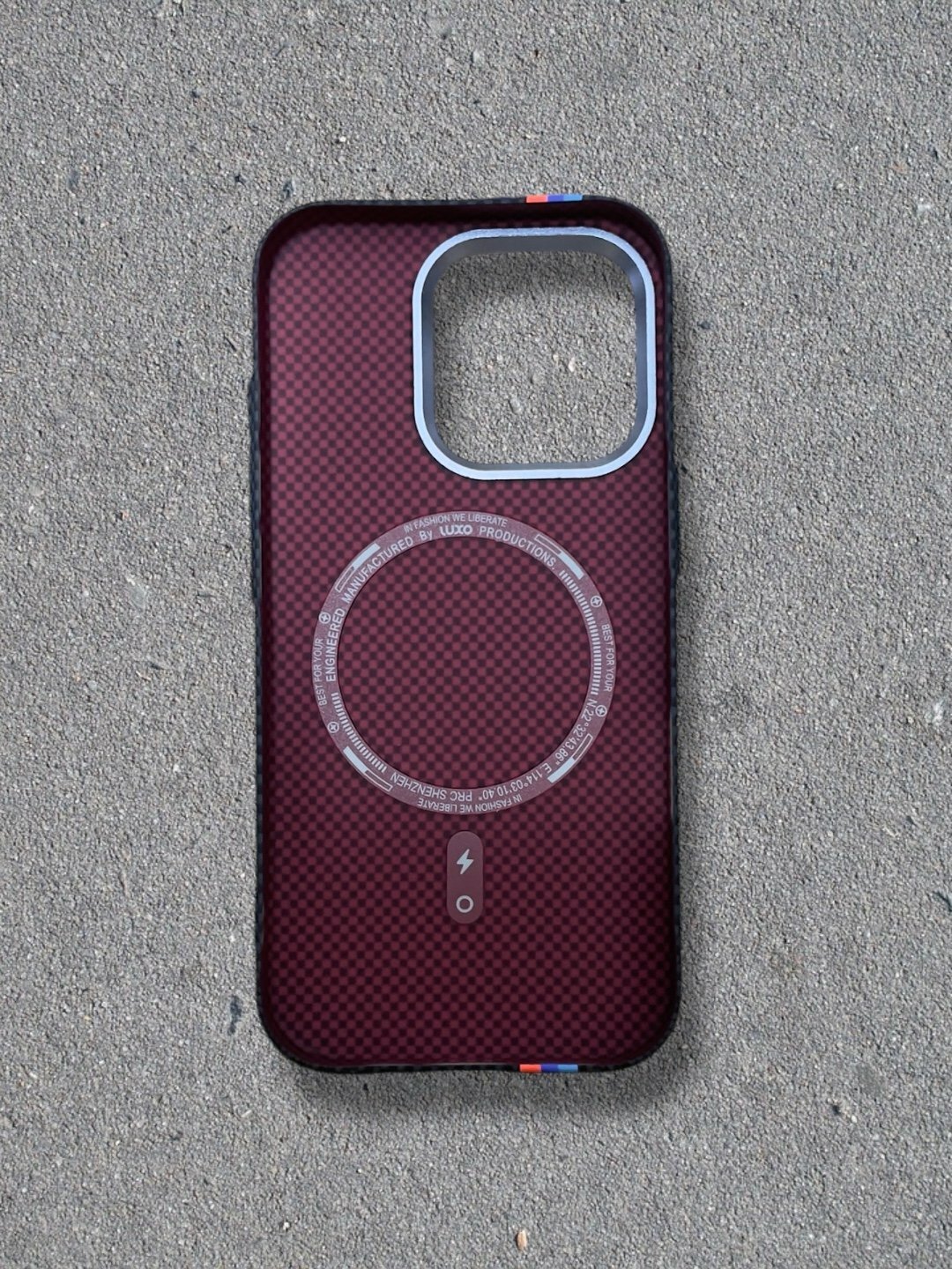 Чехол, для iPhone 13 Pro карбоновый, Classic, Free Air, — фото 1